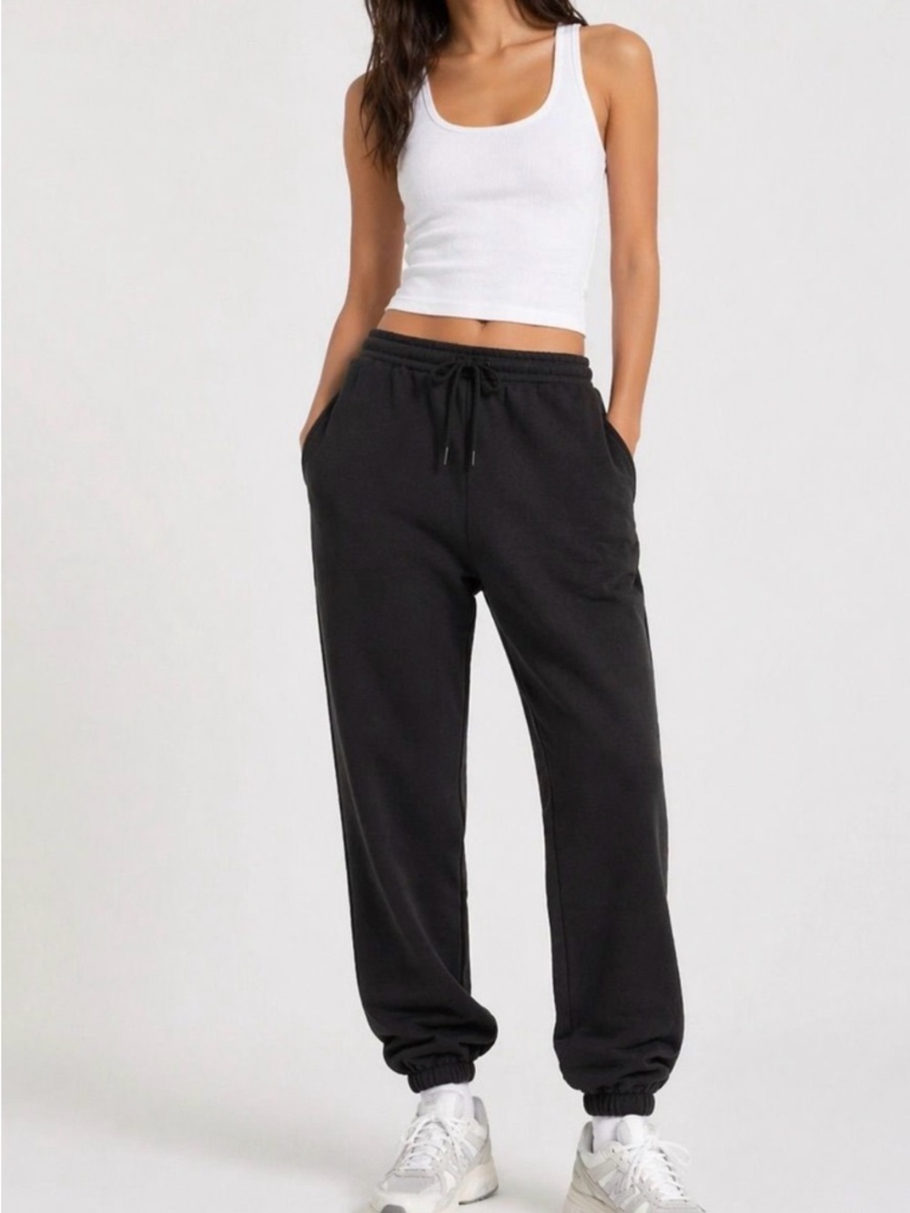 TNA, Aritzia AIRY FLEECE JOGGERS ONYX MEDIUM